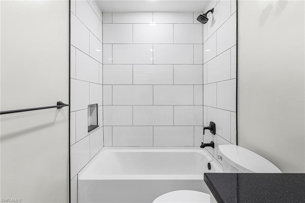 RIVER OAK PARK - Residential