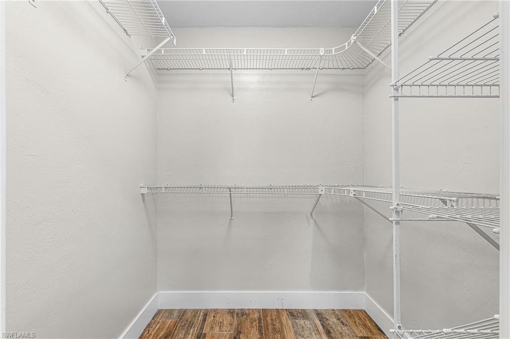 RIVER OAK PARK - Residential