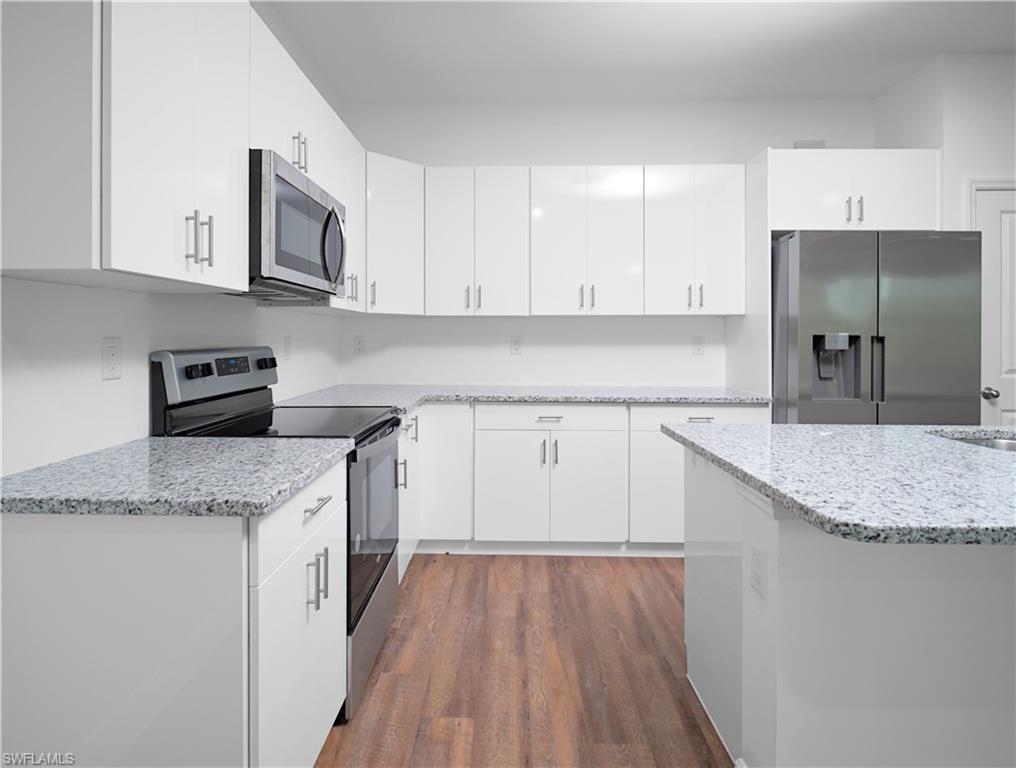 PORT LABELLE - Residential Lease