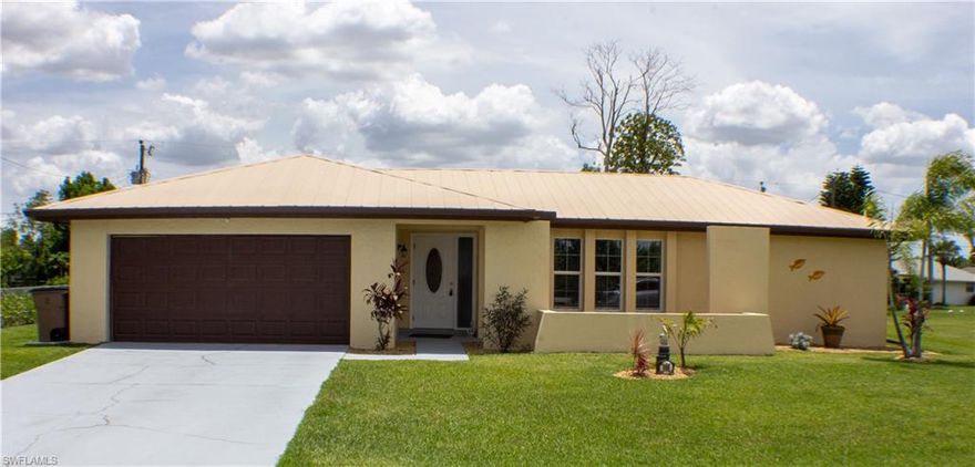 BEAUTIFUL POOL luxurious home!! Professional Landscaping in a park like setting.  SPACIOUS immaculate home, many updates have been done. Beautiful waterproof hardwood laminate floors through-out. The master bathroom was completely remodeled in 2019 with granite countertops. Brand new pool was installed with pavers and cage in 2019!! MUCH MUCH MORE!! You will not be disappointed