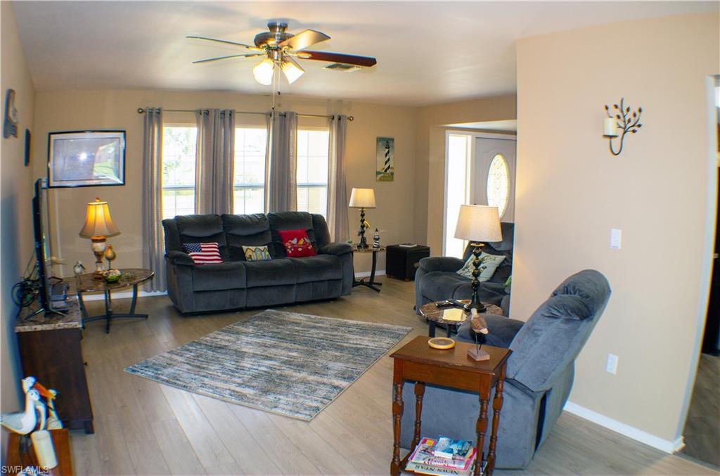 COUNTRY CLUB ESTATES - Residential