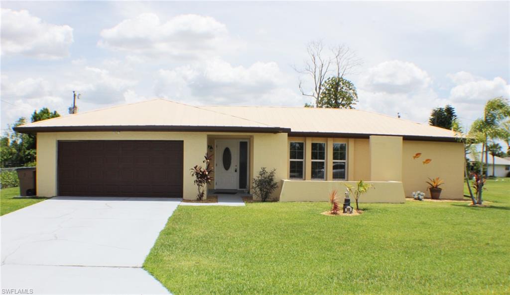 COUNTRY CLUB ESTATES - Residential