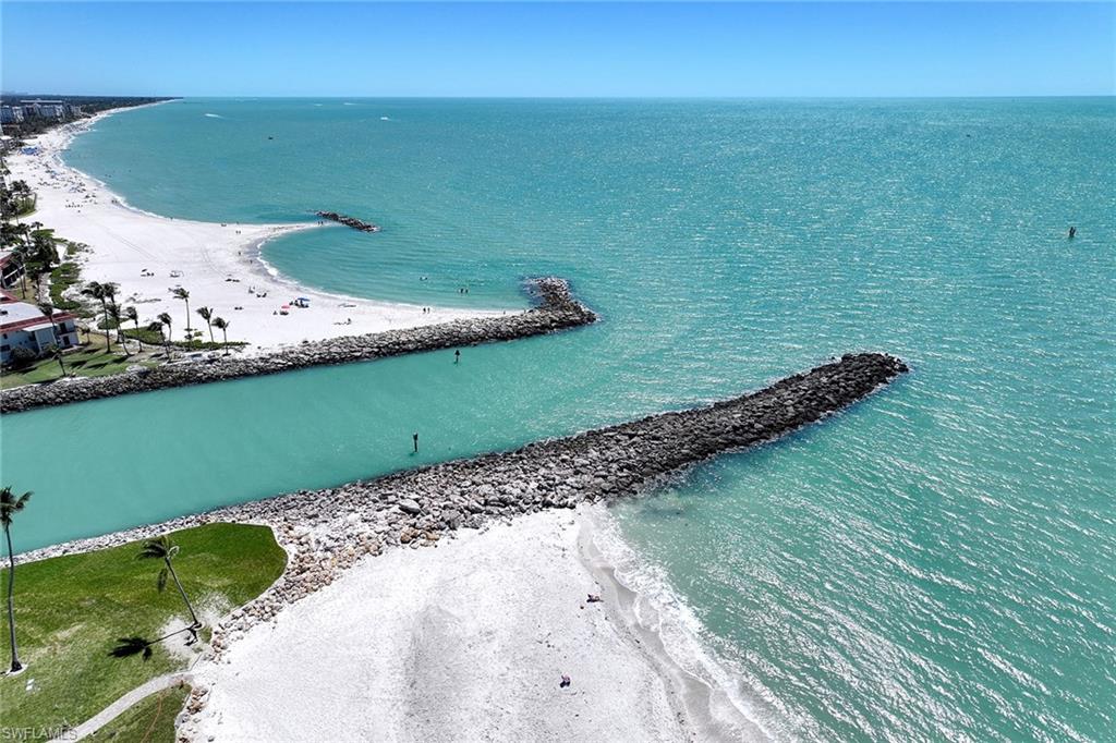 ADMIRALTY POINT - Residential