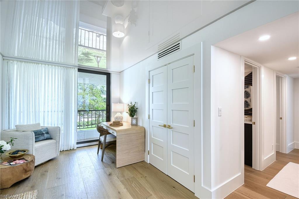 ADMIRALTY POINT - Residential