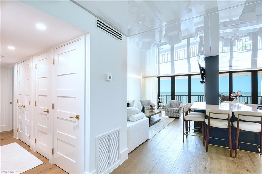 ADMIRALTY POINT - Residential