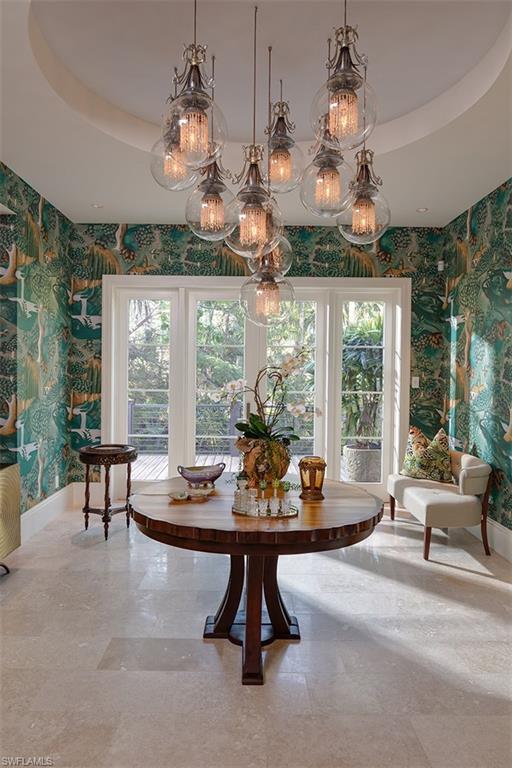 OLDE NAPLES - Residential