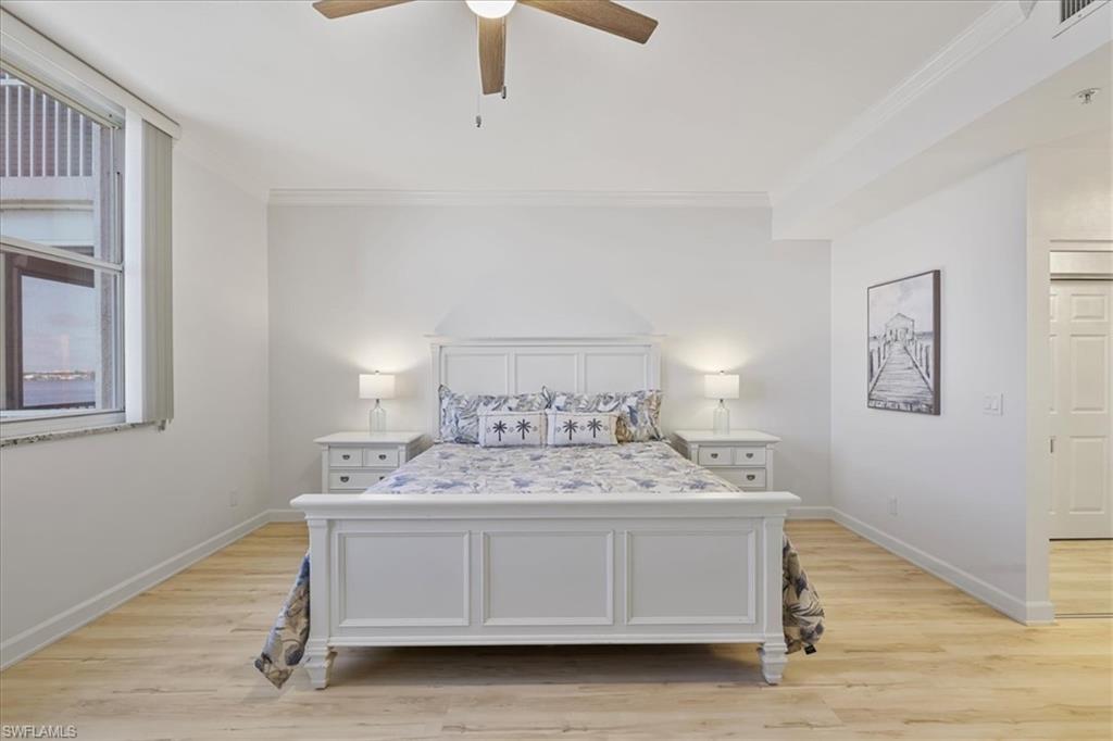 THE SHORES - Residential