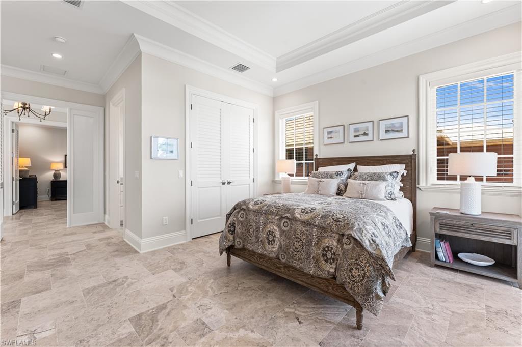 VENETIAN GARDENS - Residential