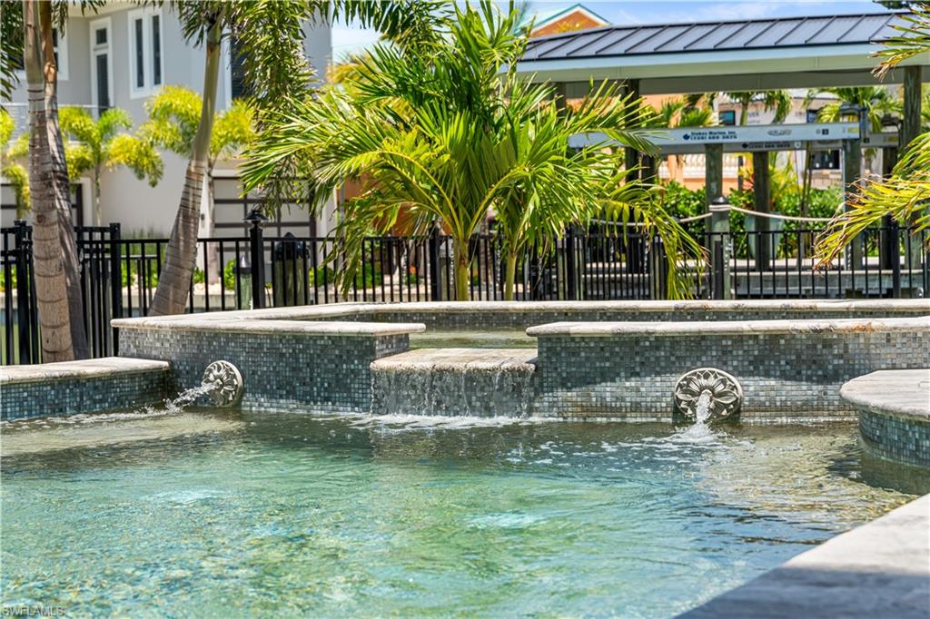 VENETIAN GARDENS - Residential