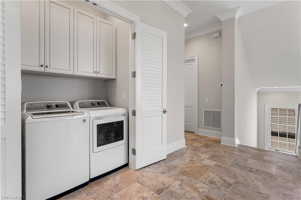 VENETIAN GARDENS - Residential