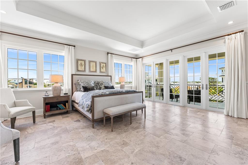 VENETIAN GARDENS - Residential