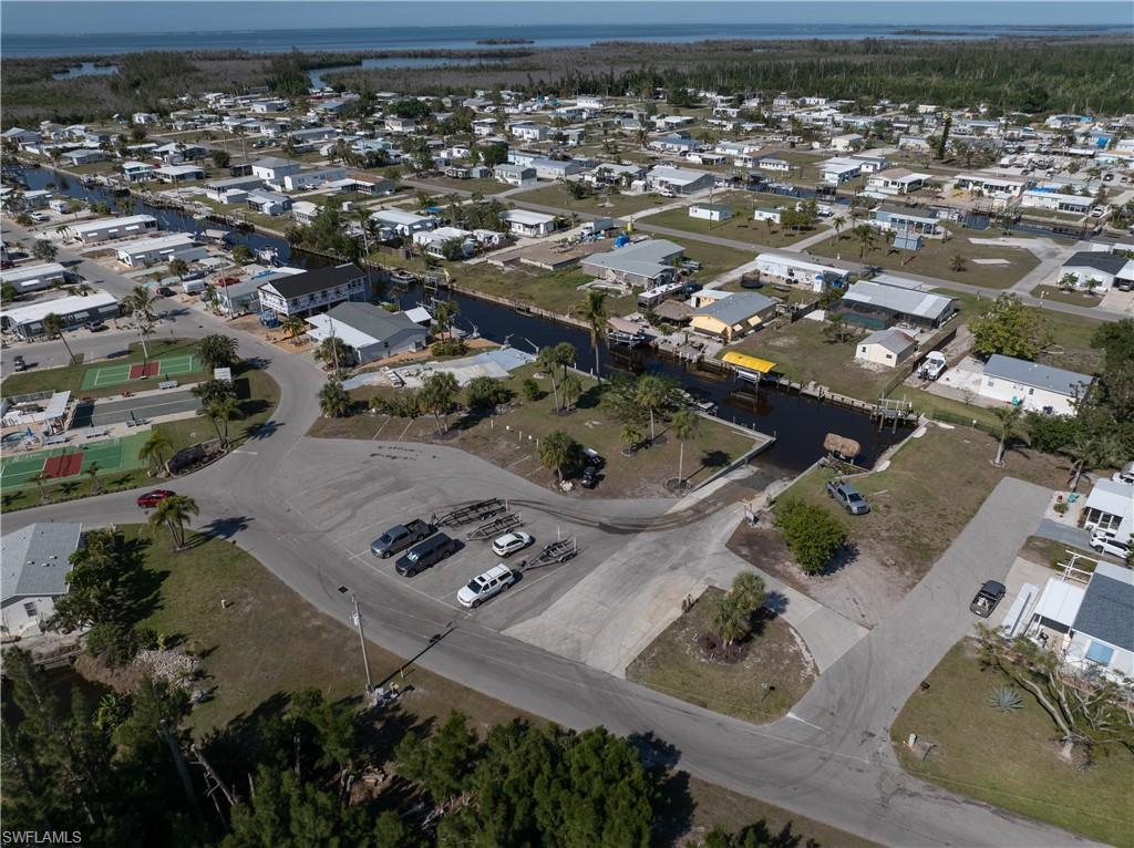 PINE ISLAND COVE - Land