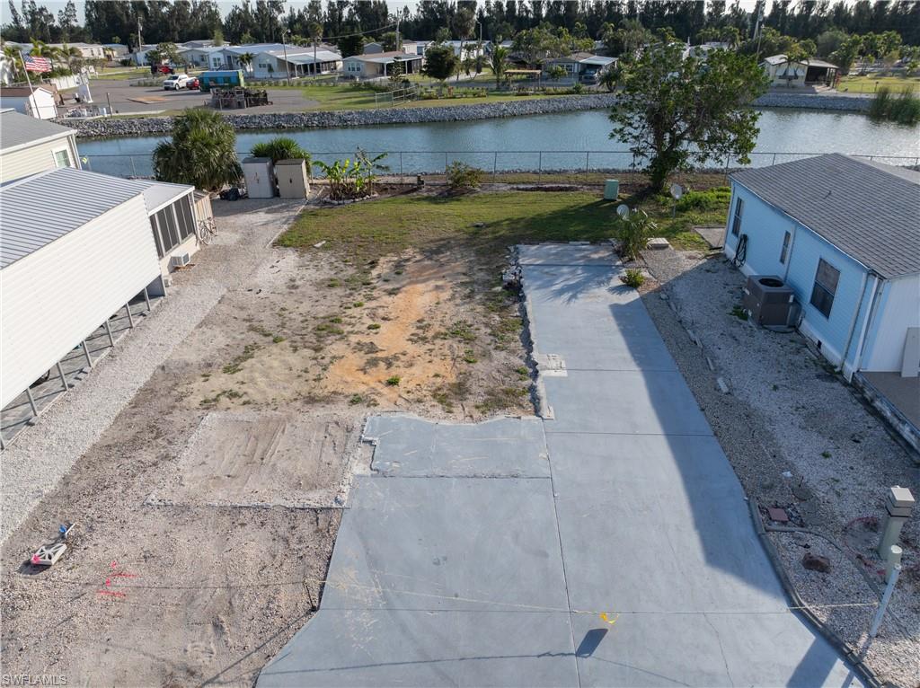 PINE ISLAND COVE - Land