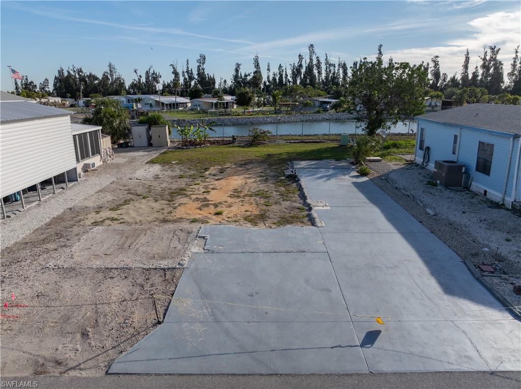 PINE ISLAND COVE - Land