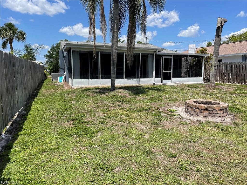 NAPLES PARK - Residential