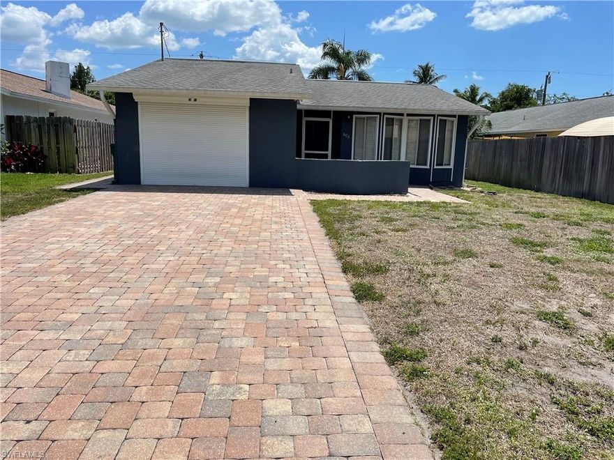 PRICED AT LOT VALUE! CASH ONLY TRANSACTION.... Bike to the beach! This is the lowest priced home in Naples Park and it has a ton of potential! Currently, the garage is being used as a 3rd bedroom, but is easily able to transfer back to a garage. Fix it up or tear it down...This home is located a few doors down from the beginning of the 500 block, which is a fantastic location in Naples Park!