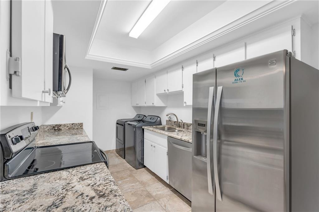 LAKEWOOD - Residential