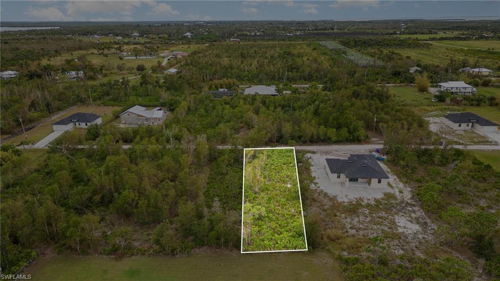 KREAMERS AVOCADO SUBD - Land