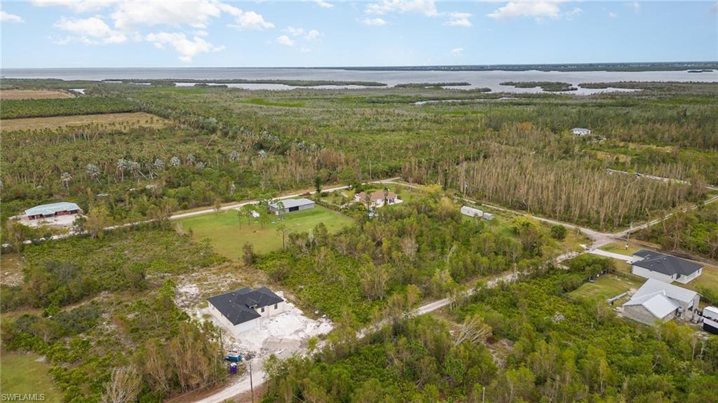 KREAMERS AVOCADO SUBD - Land