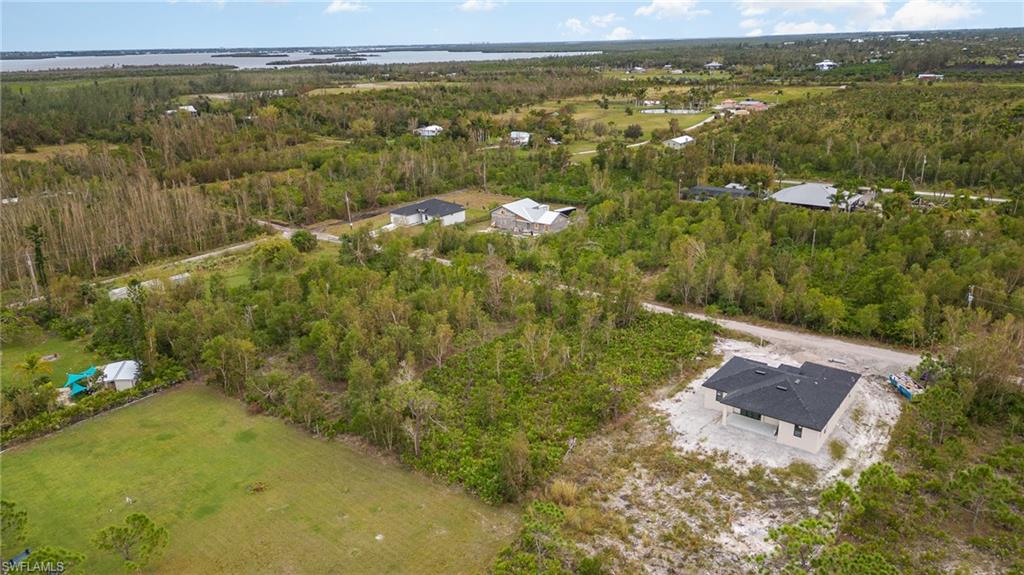 KREAMERS AVOCADO SUBD - Land