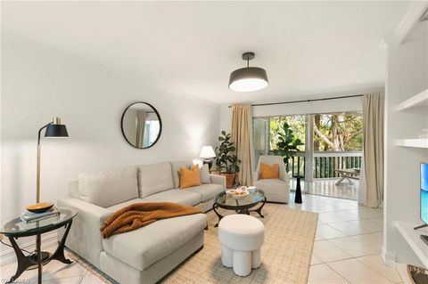 614 Wiggins Bay DR NAPLES FL 34110