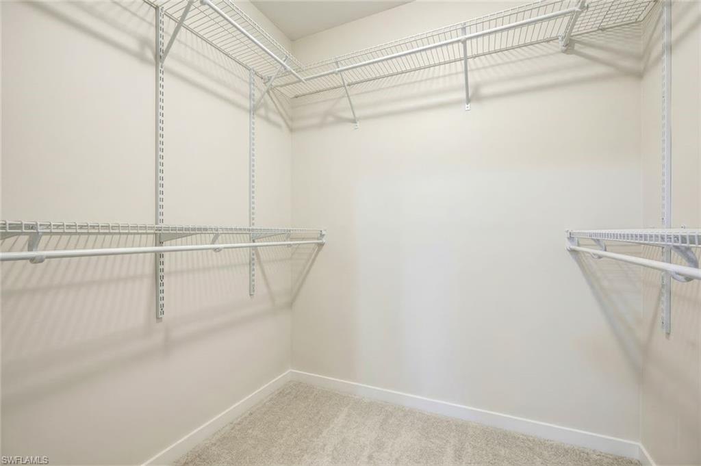 CLUBHOUSE VILLAS - Residential