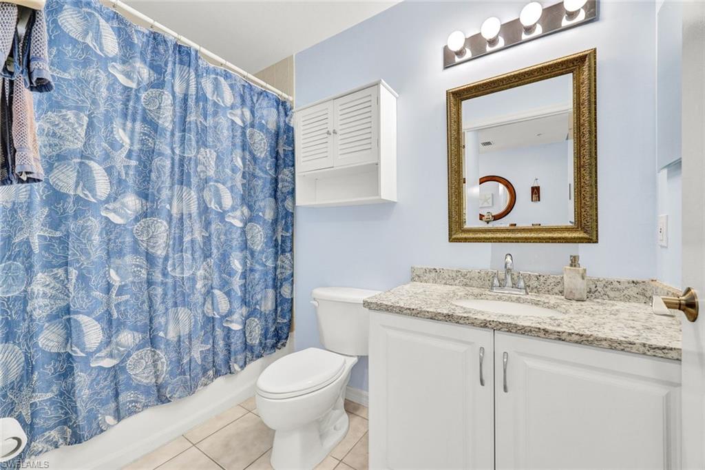 CLUBHOUSE VILLAS - Residential