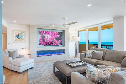 Photo of 4001 Gulf Shore BLVD N #1100, NAPLES, FL 34103 (MLS # 226013477)
