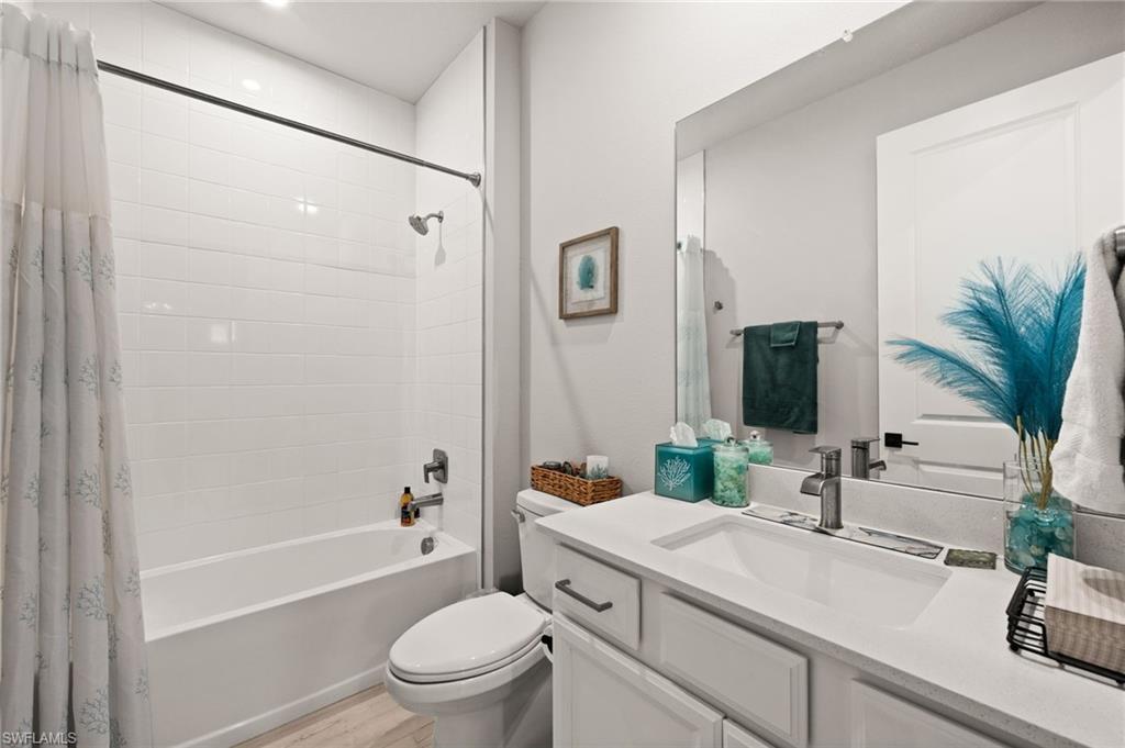 BONAVIE COVE - Residential