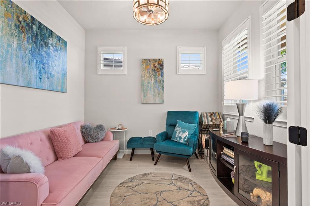 BONAVIE COVE - Residential