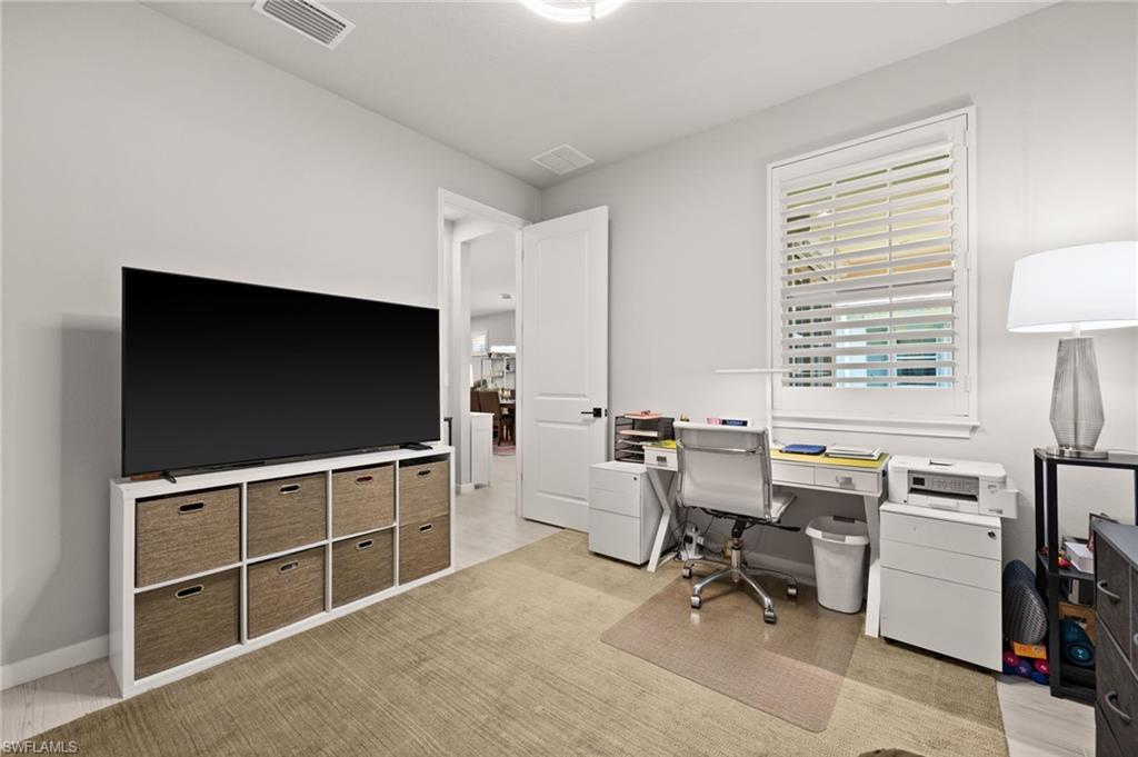 BONAVIE COVE - Residential