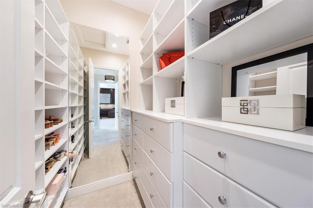 L'ERMITAGE AT GREY OAKS - Residential