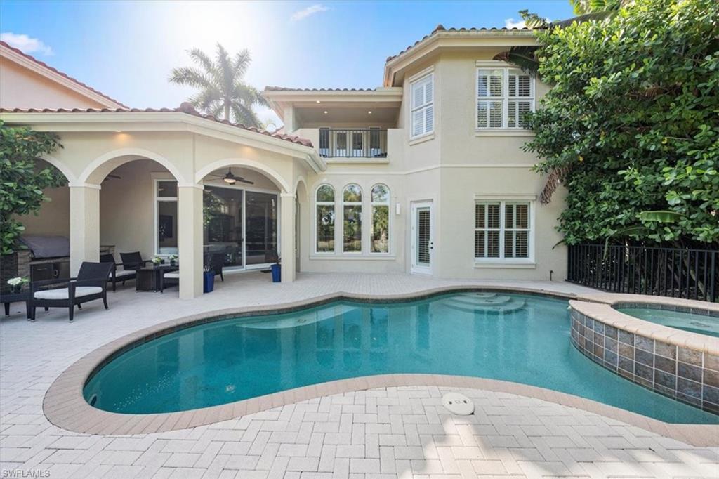 L'ERMITAGE AT GREY OAKS - Residential