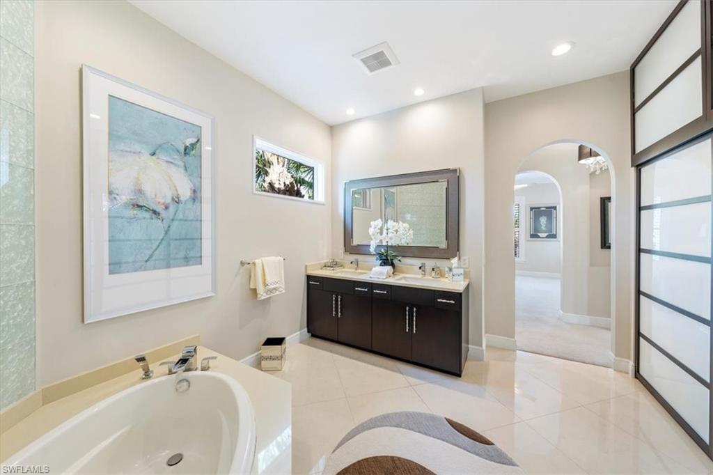 L'ERMITAGE AT GREY OAKS - Residential