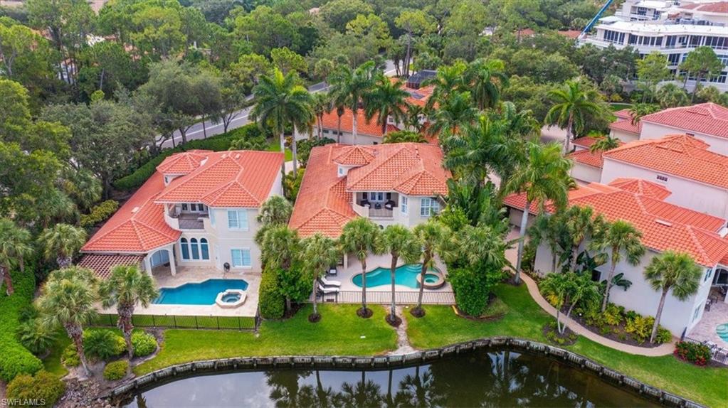 L'ERMITAGE AT GREY OAKS - Residential