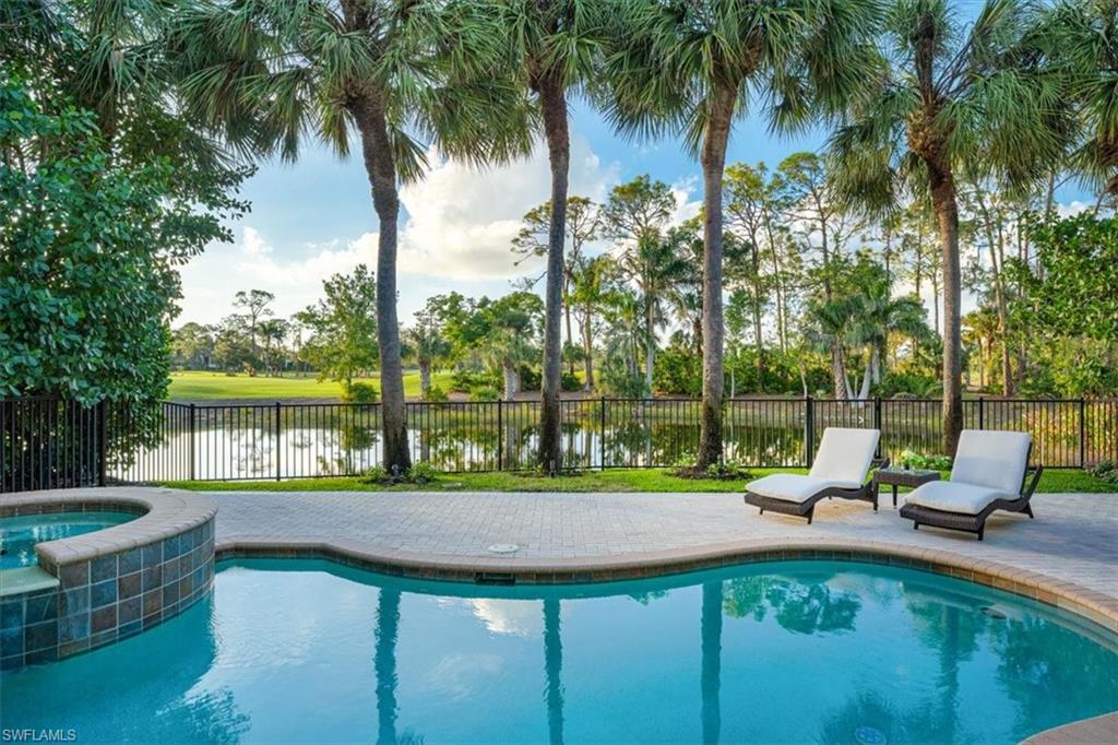 L'ERMITAGE AT GREY OAKS - Residential