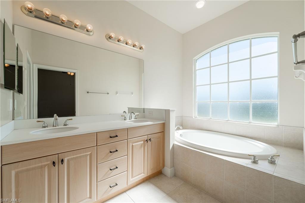 BELL TOWER PARK - Residential