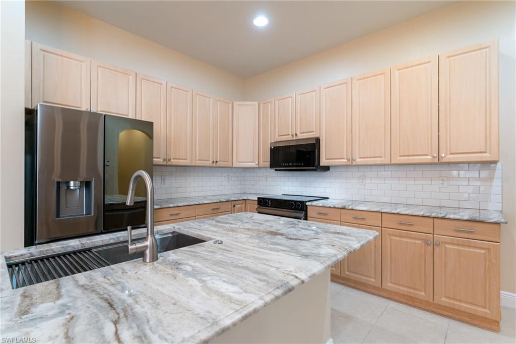 BELL TOWER PARK - Residential