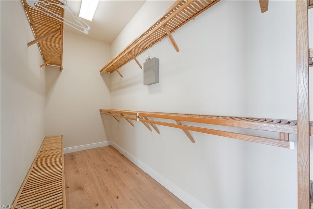 BELL TOWER PARK - Residential