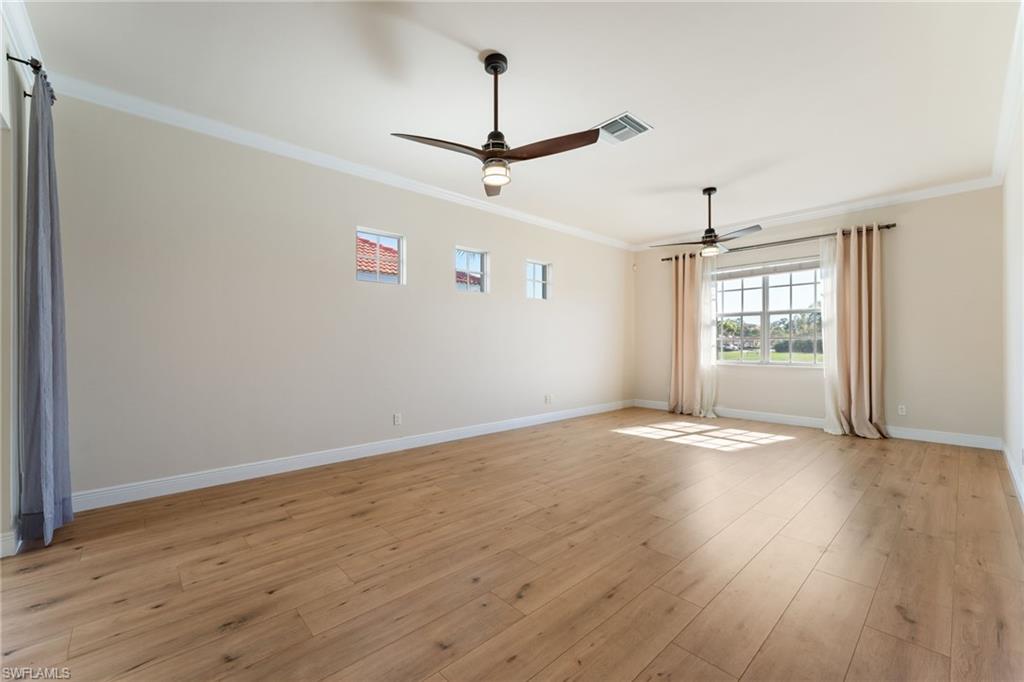 BELL TOWER PARK - Residential