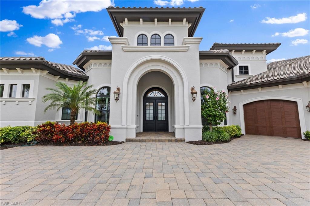 LAKOYA - Residential