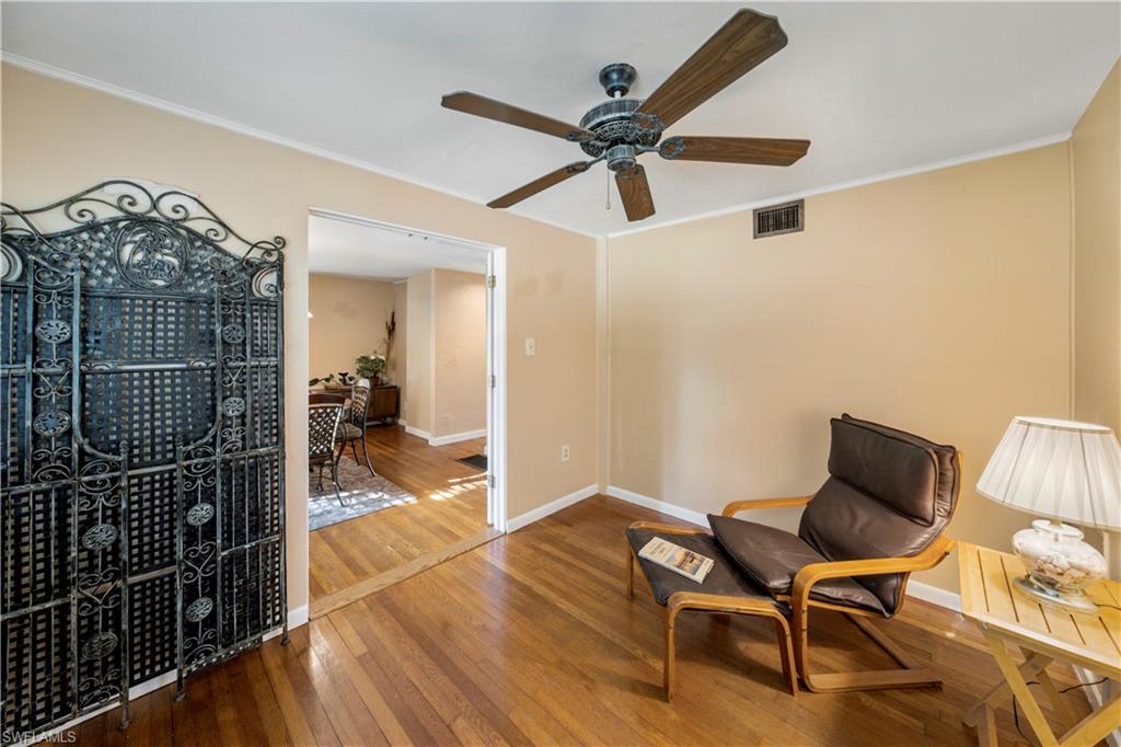 RUSSELL PARK - Residential