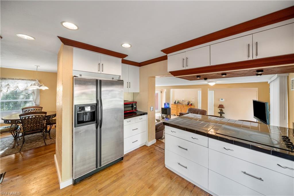 RUSSELL PARK - Residential