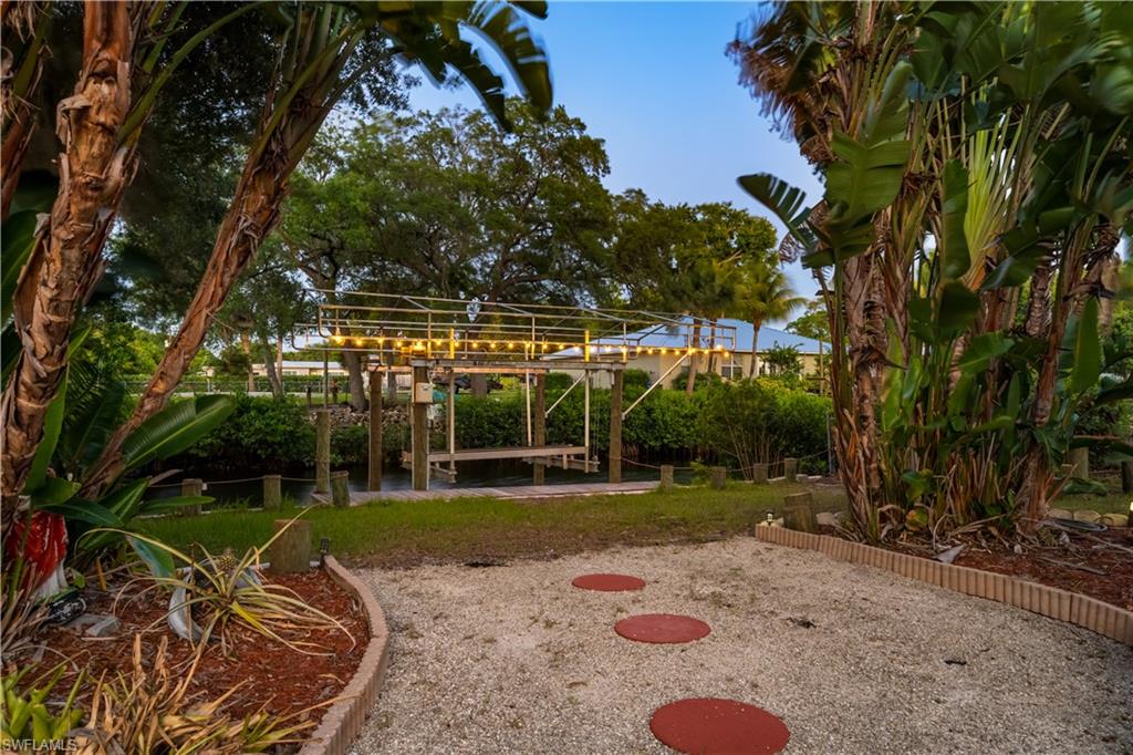 RUSSELL PARK - Residential