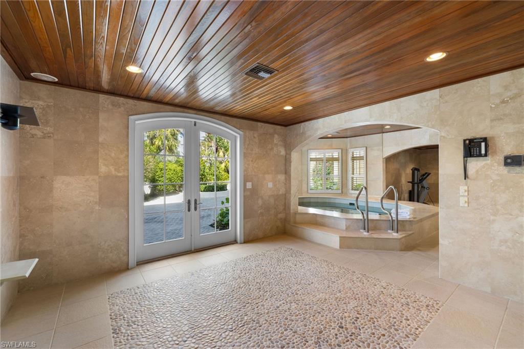 METES AND BOUNDS - Residential