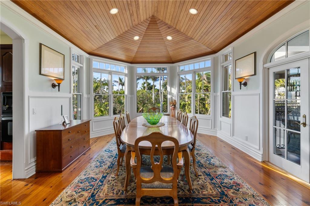 METES AND BOUNDS - Residential