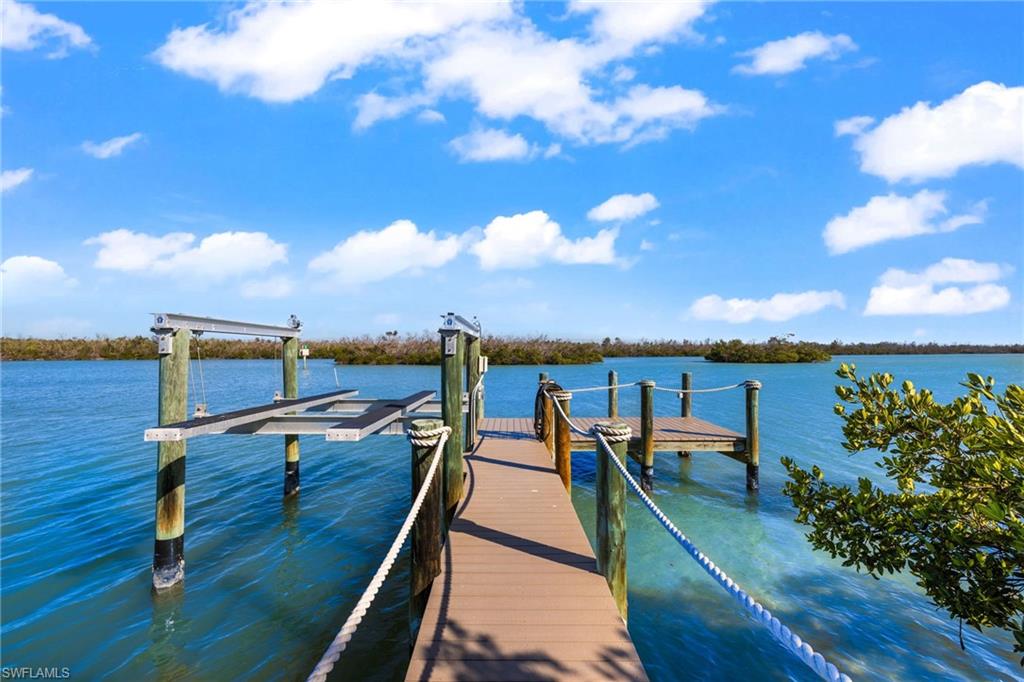 16475 Captiva DR