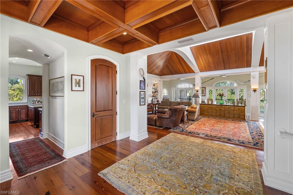 METES AND BOUNDS - Residential