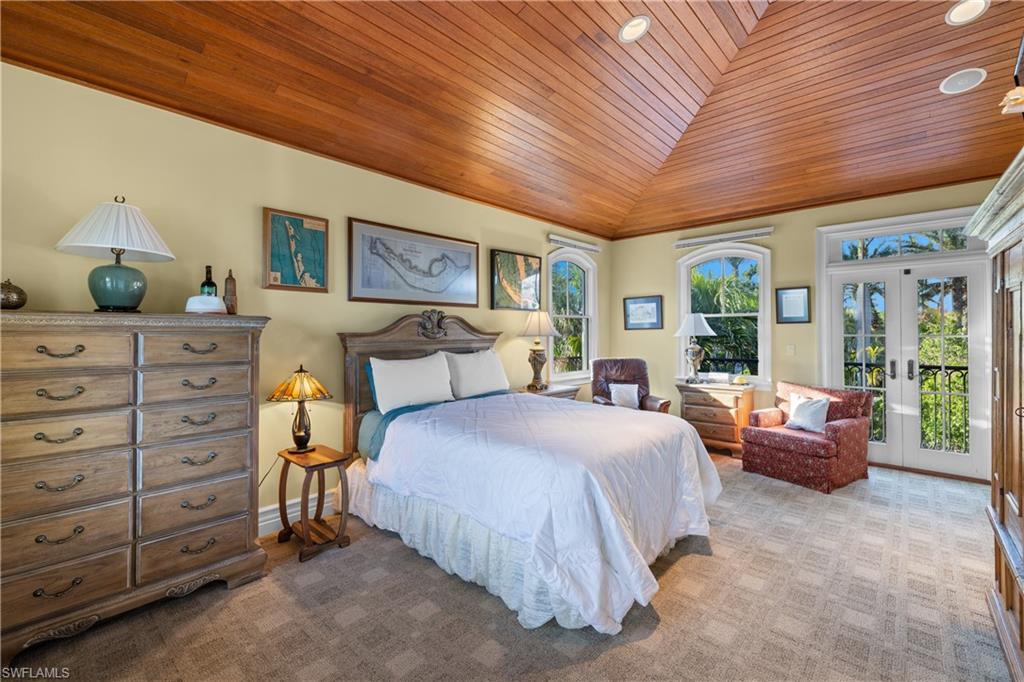 METES AND BOUNDS - Residential