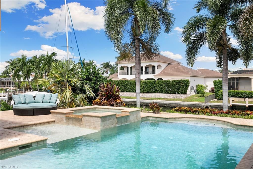 MARCO ISLAND - Residential